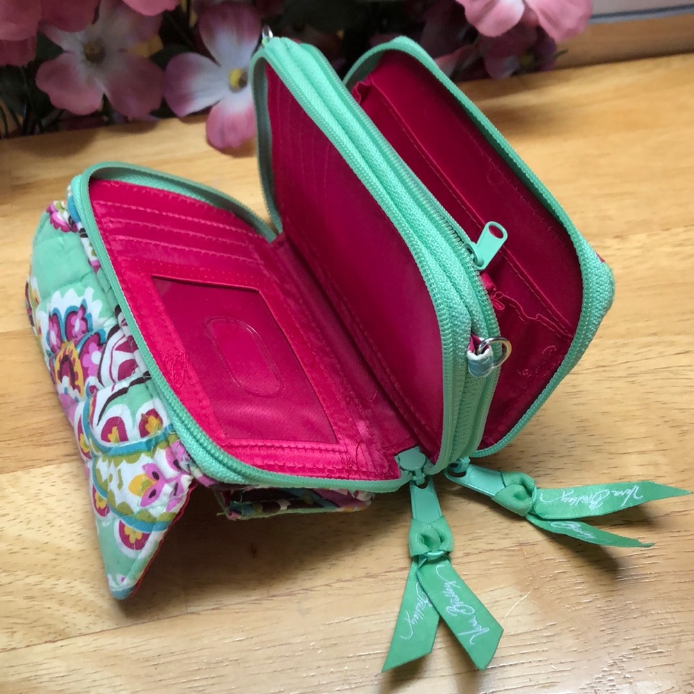 Vera Bradley Multi Compartment Wallet